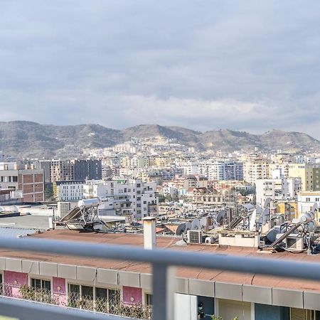 Miku Apartments-Luxury City View At Wilson Square Tirana Kültér fotó