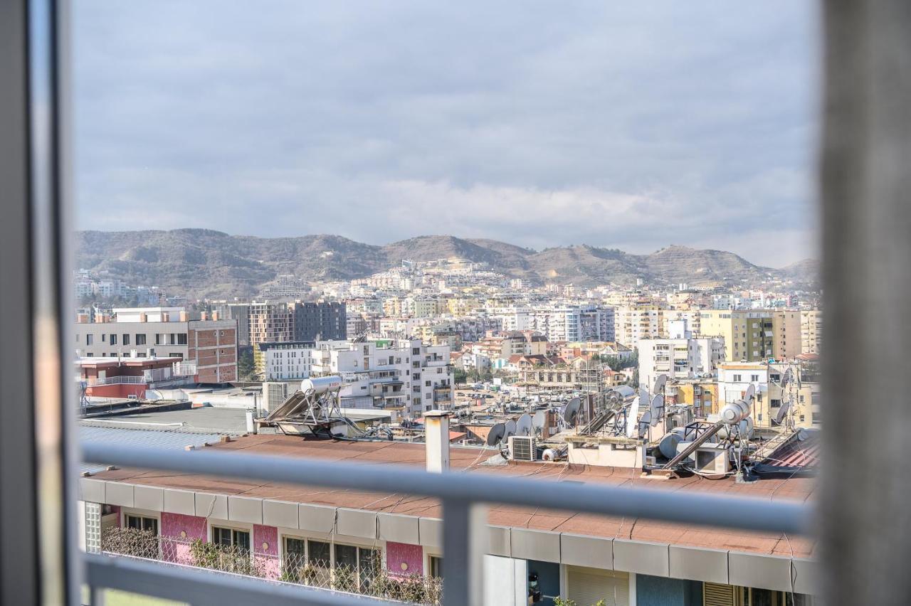 Miku Apartments-Luxury City View At Wilson Square Tirana Kültér fotó