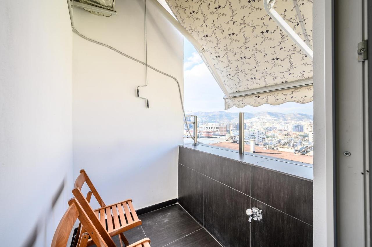 Miku Apartments-Luxury City View At Wilson Square Tirana Kültér fotó